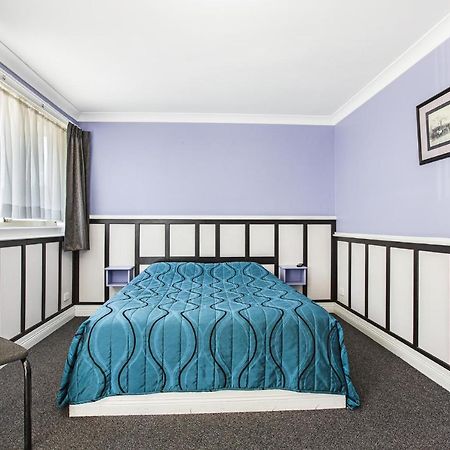 Glen Innes Lodge Motel Экстерьер фото