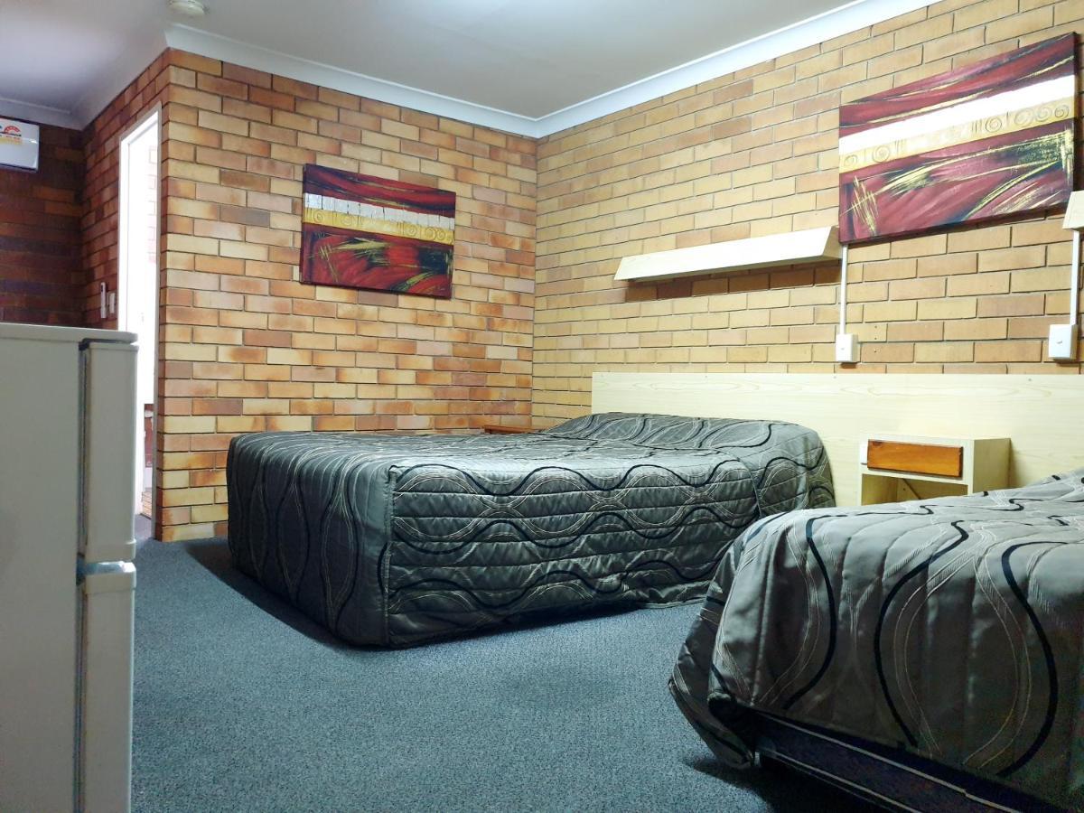 Glen Innes Lodge Motel Экстерьер фото