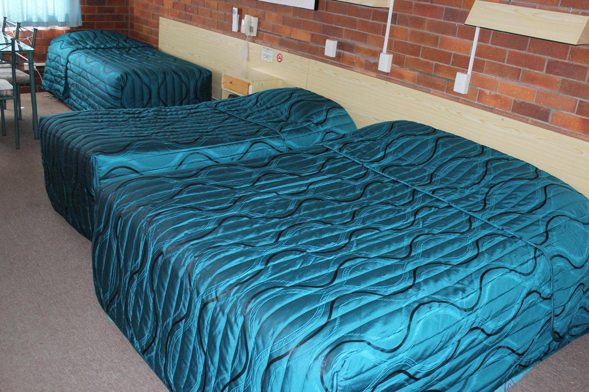 Glen Innes Lodge Motel Экстерьер фото