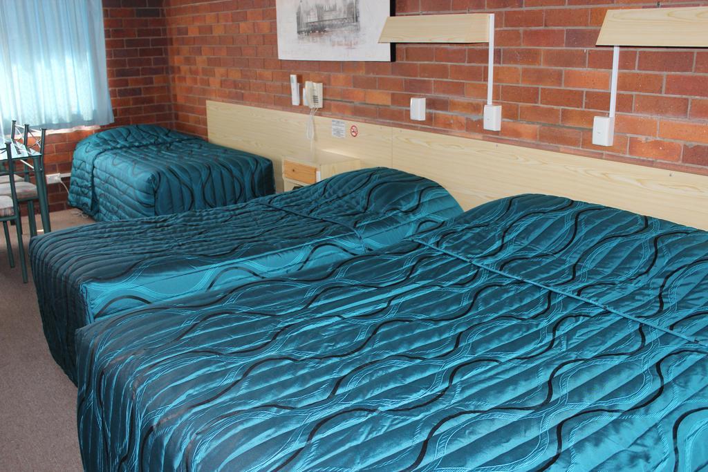 Glen Innes Lodge Motel Экстерьер фото