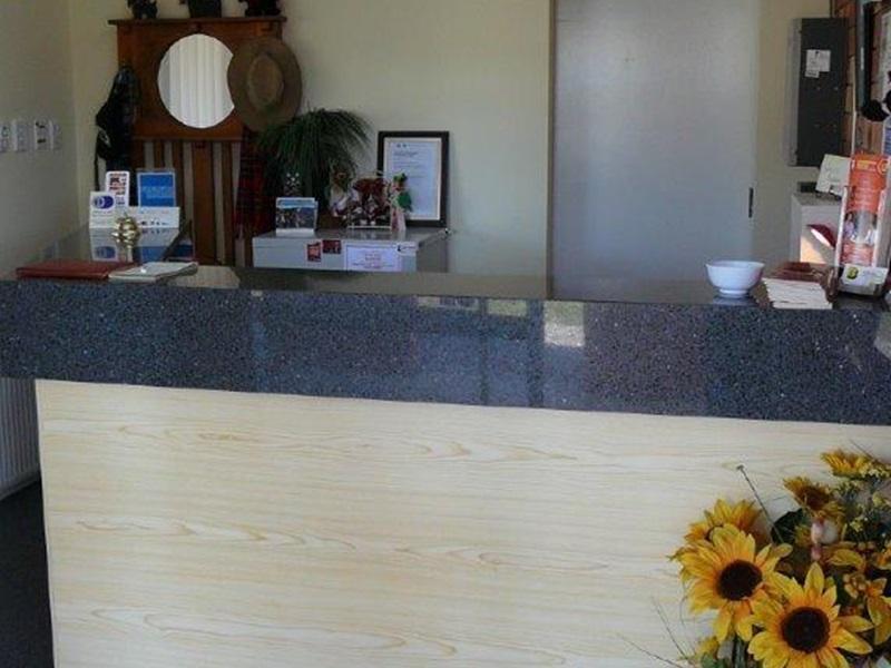 Glen Innes Lodge Motel Экстерьер фото