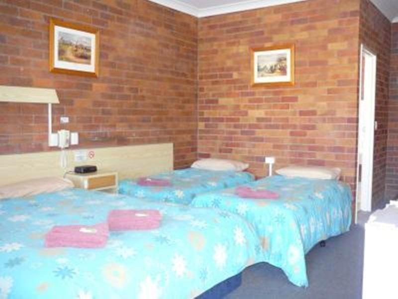 Glen Innes Lodge Motel Экстерьер фото