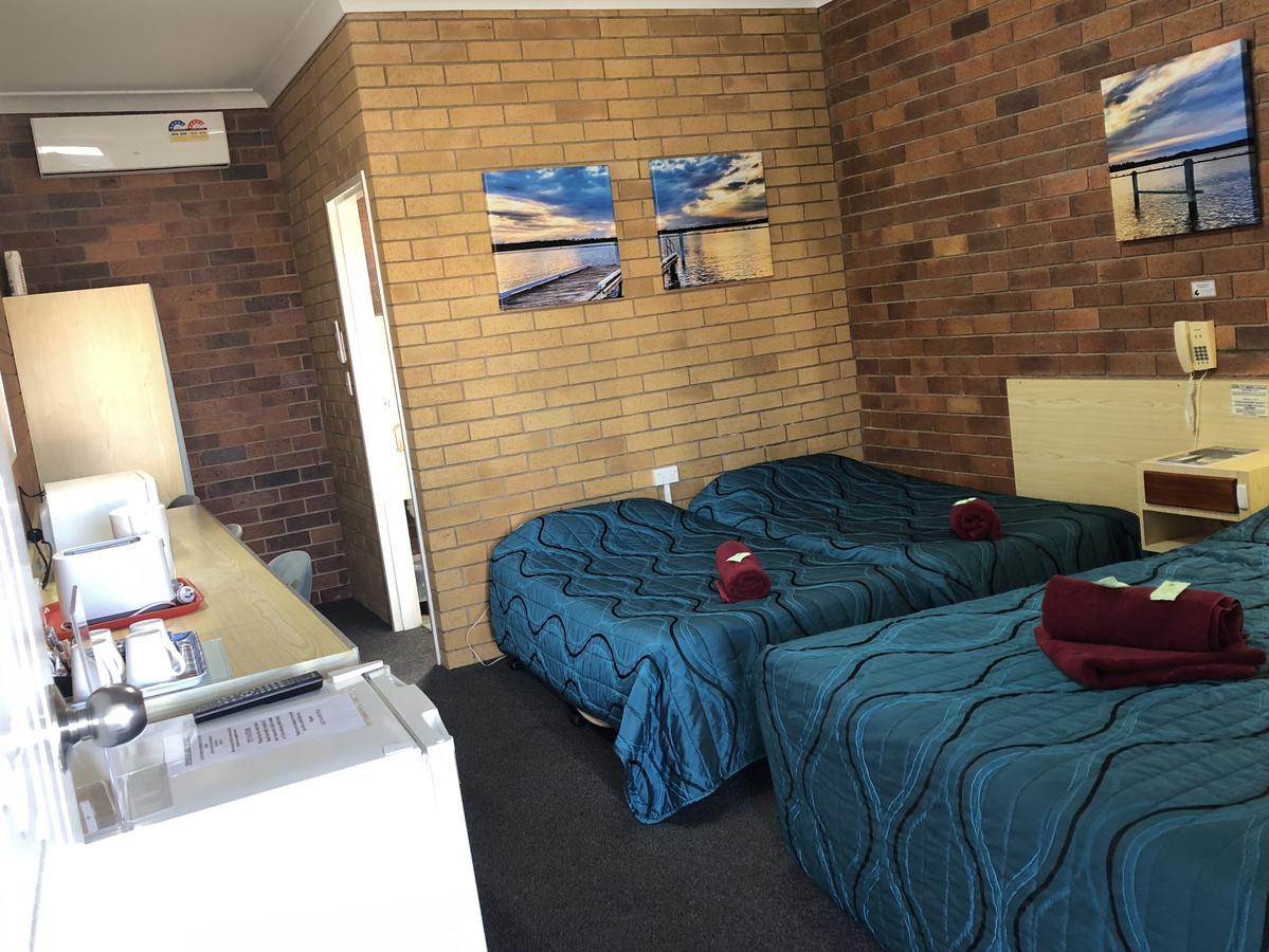 Glen Innes Lodge Motel Экстерьер фото