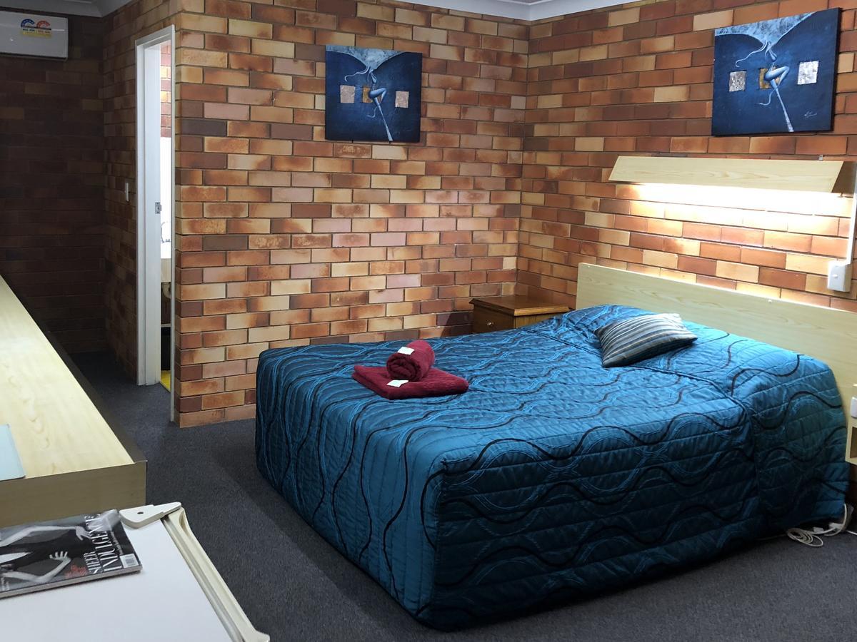 Glen Innes Lodge Motel Экстерьер фото