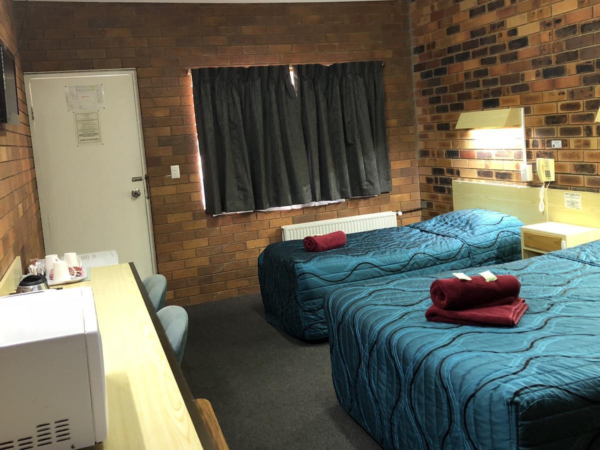 Glen Innes Lodge Motel Экстерьер фото